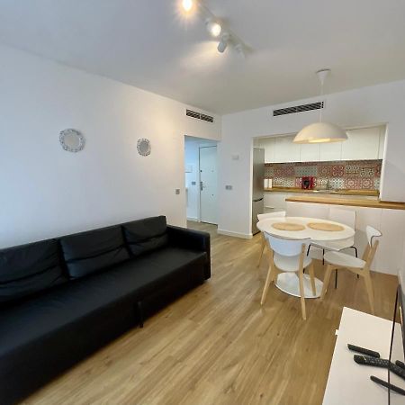 Az El Balcon De Veronica Apartment Zaragoza Luaran gambar